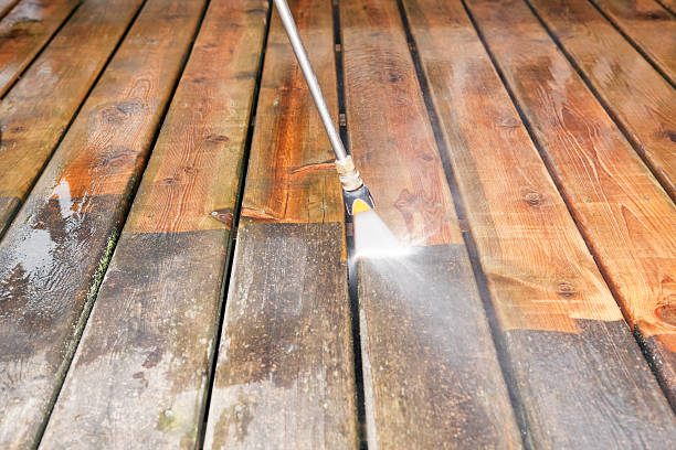 Why Choose Our Certified Pressure Washing Experts for Your Project Needs in Cassopolis, MI?