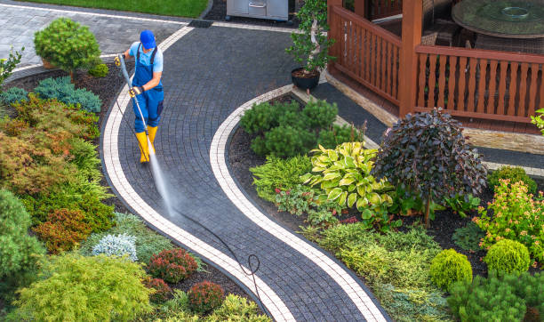 Why Choose Our Certified Pressure Washing Experts for Your Project Needs in Cassopolis, MI?
